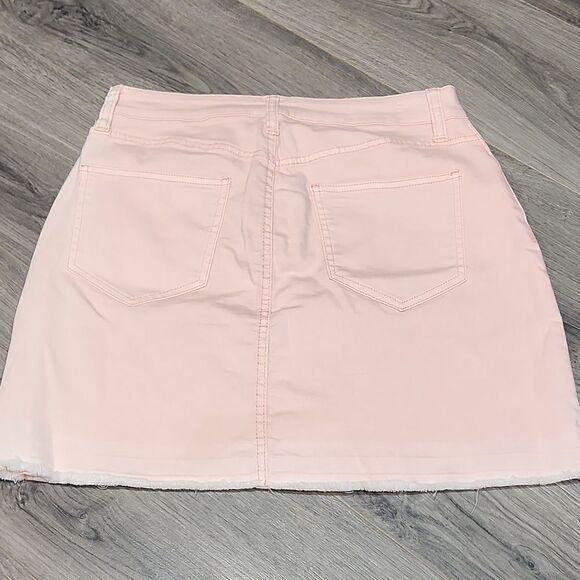 Arizona Raw Hem Peach Denim Mini Skirt - Picture 4 of 4